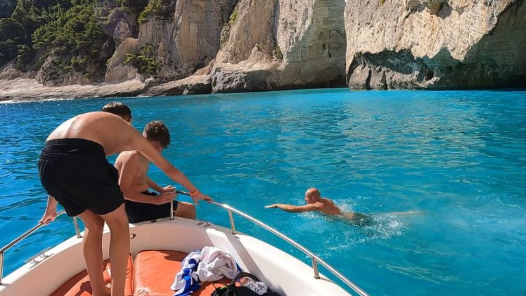 367A97EE-C6FE-4883-BB23-9EF4DE09FA12